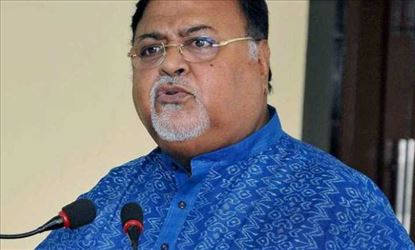শোভন বিজেপিতে, মমতাকে নিয়ে পার্থ বললেন এই কথা